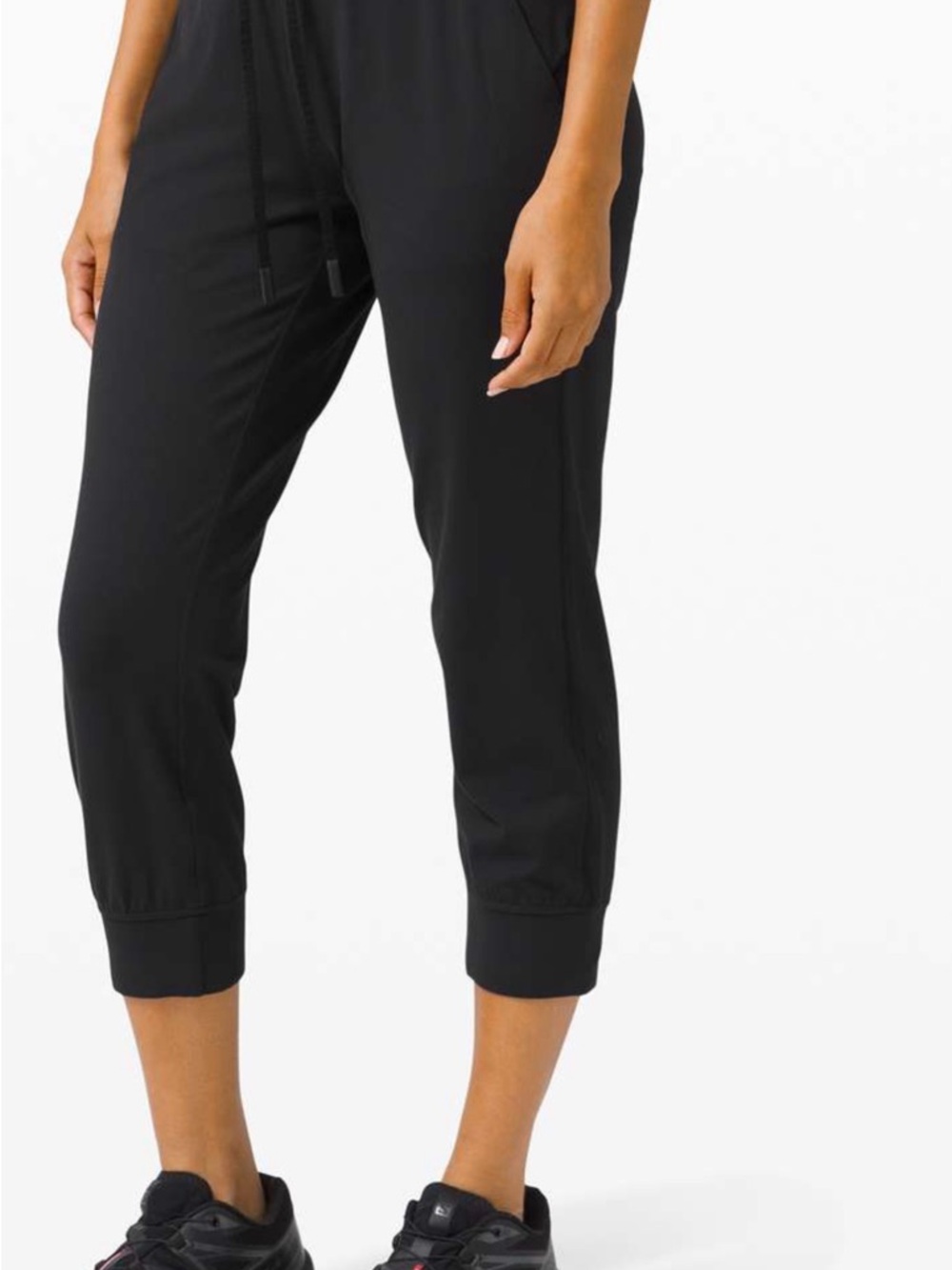 Lululemon Women’s Ready to Rulu cropped/capris joggers Black Drawstring 8